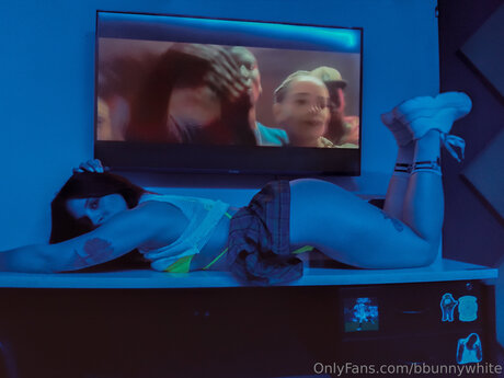 Bbunnywhite free pornstar photo