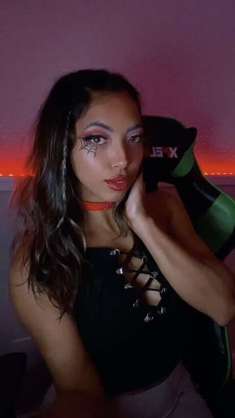 Twrecks11 star hot img