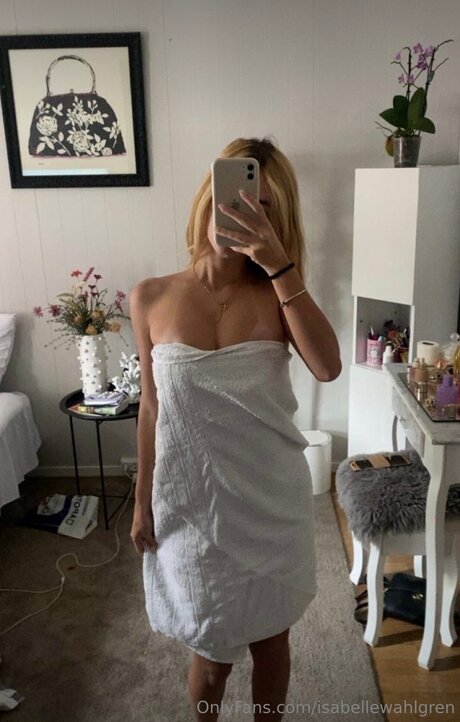 Isabellewahlgren hot pornstar images