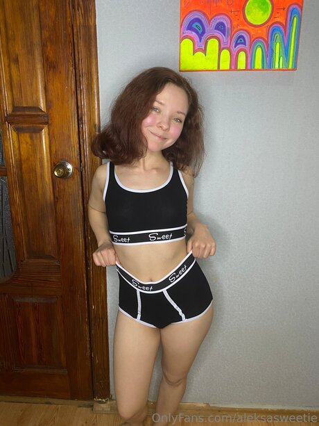 Aleksasweetie star pretty img