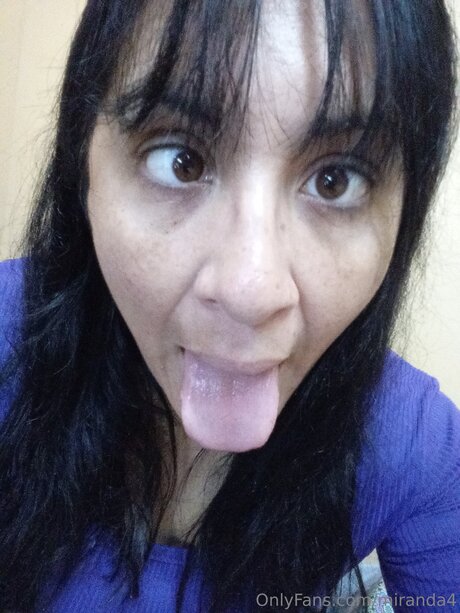 Miranda4 star naked pic