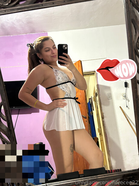 Florecee22 nice actress pics