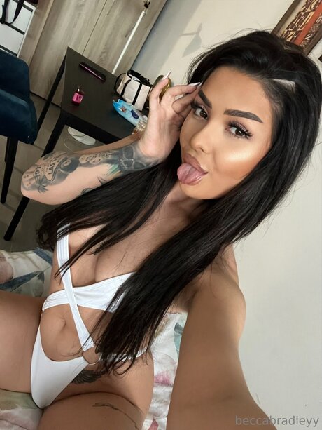 Beccabradleyy nudes pornstar gallery