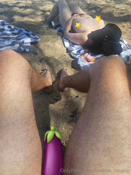 Hornee Couple pornstar free pic