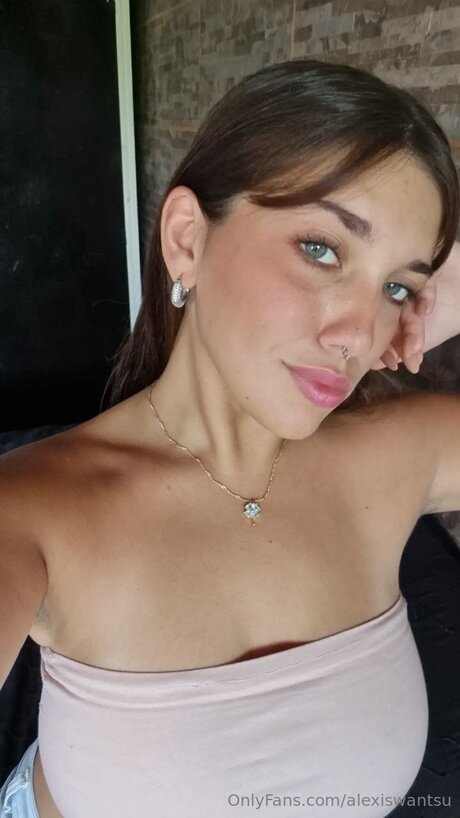 Alexiswantsu sexy pornstar archive