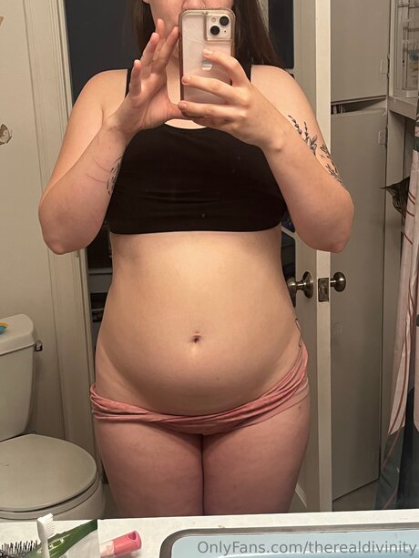 Therealdivinity Profile pic