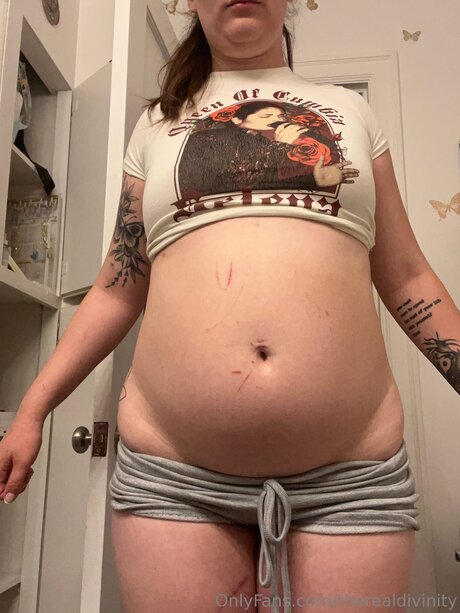 Therealdivinity pornstar hot archive