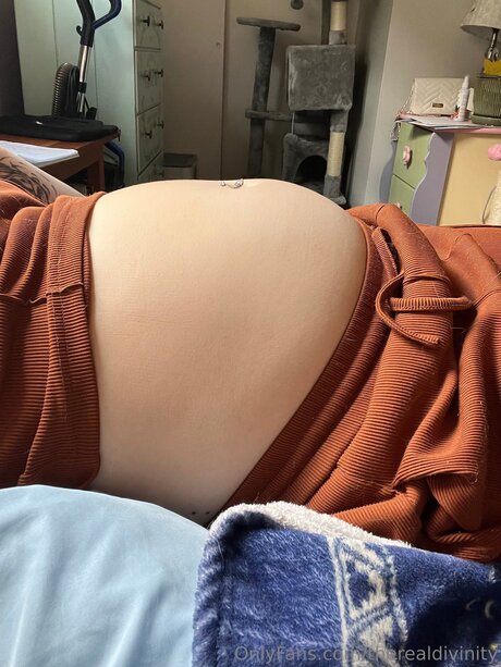 Therealdivinity actress pics