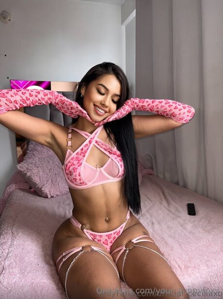 Your Sunnyfoxy sexy pornstar galleries