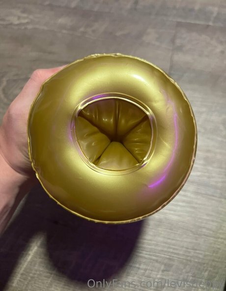 levisheppy pretty pornstar picture