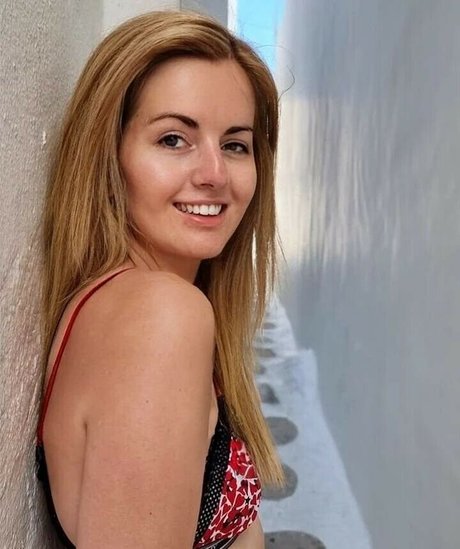 Suzy Lu model sex galleries