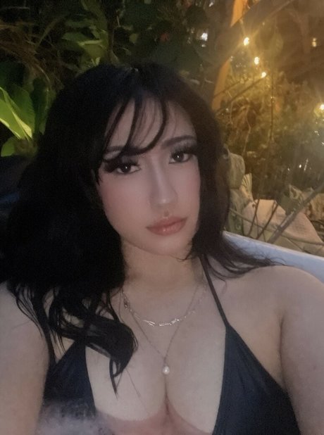 Suilios model pretty picture