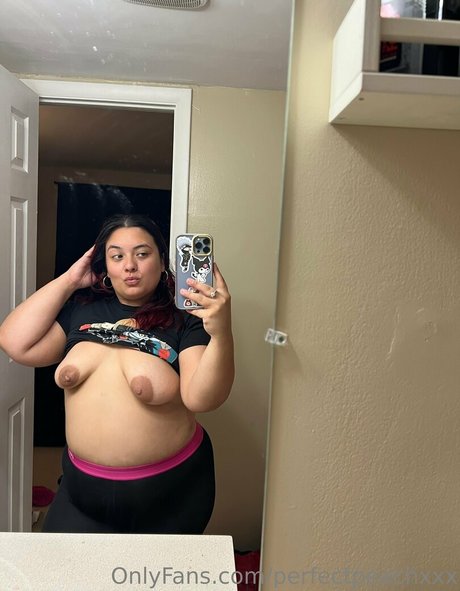 perfectpeachxxx model sex photo