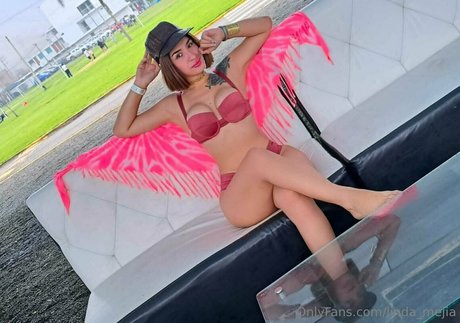 linda mejia star art pics