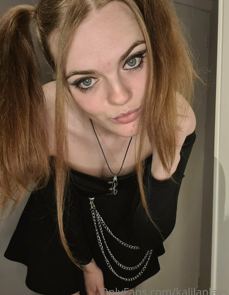 kalilaplays model porn gallery
