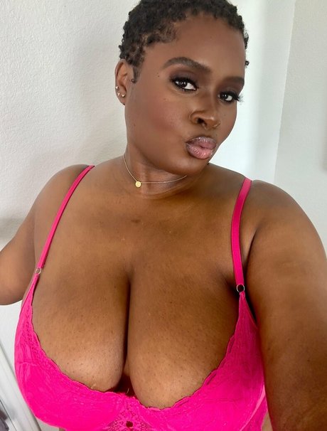 thelingerielounge beautiful pornstar img