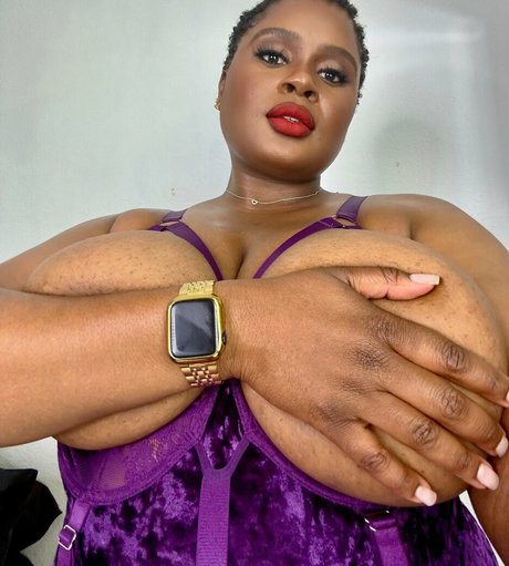 thelingerielounge pornstar beautiful picture