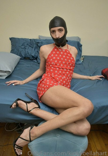 kinkybellahart nudes pornstar picture