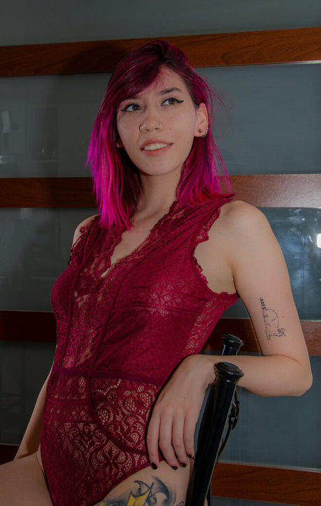 haydeuwu erotic model images