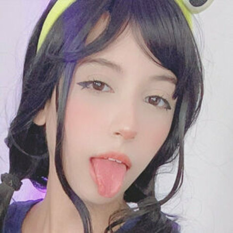 annekuronofree xxx actress photos