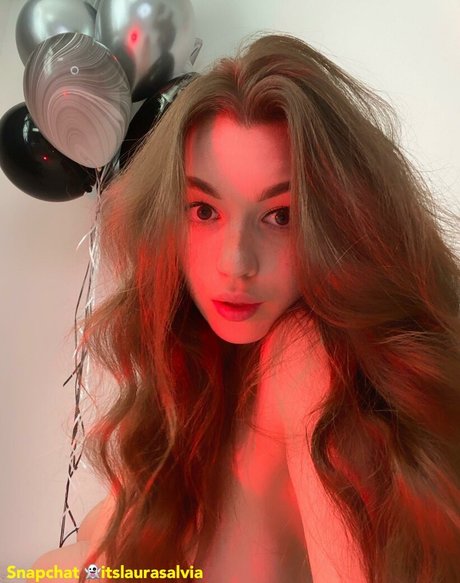 Laura Salvia pornstar perfect archive