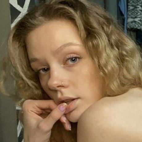 haileyhitch porn star img