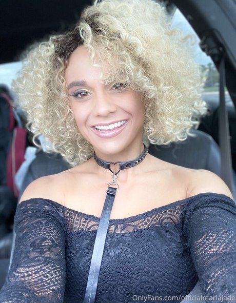 officialmariajade model hd photo