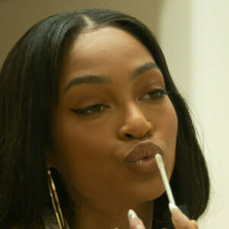 sevenoclock exclusive pornstar pic