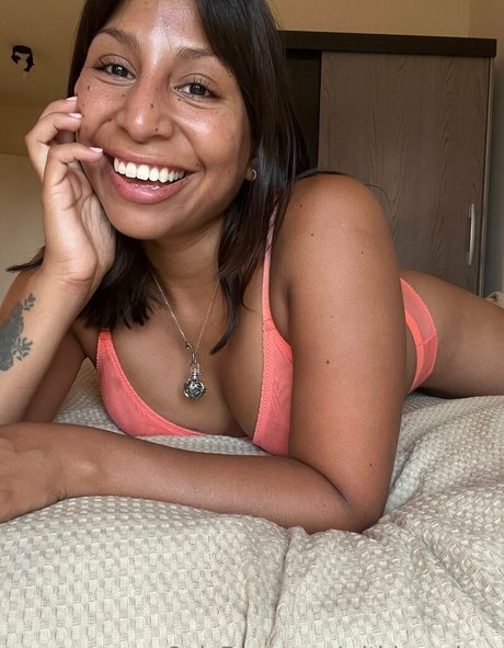 withlove lara Profile pic