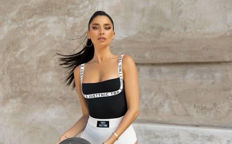 Nicole Williams Justtnic high quality star image