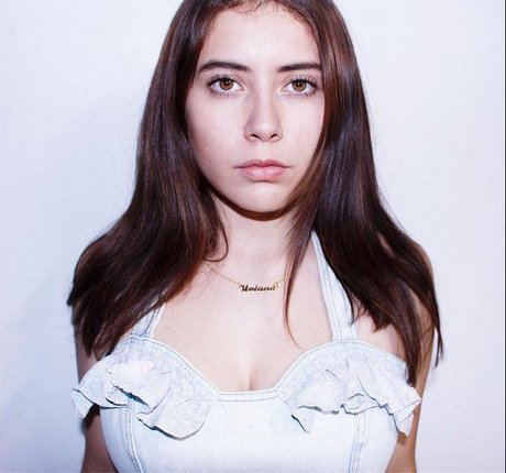 Vivi Alto star beautiful galleries