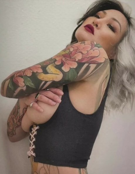 Quinnwhooooo pornographic actress images