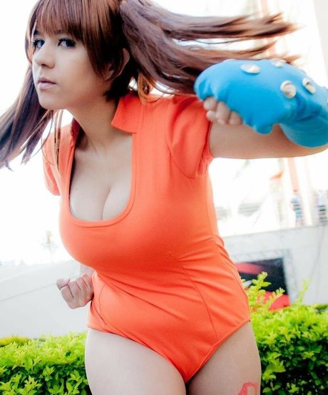 Laura Pyon naked pornstar pictures