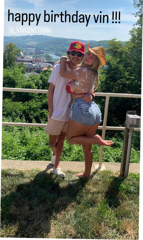 Jolieboero star naked photos