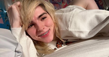 jeanhollywood sex star pic