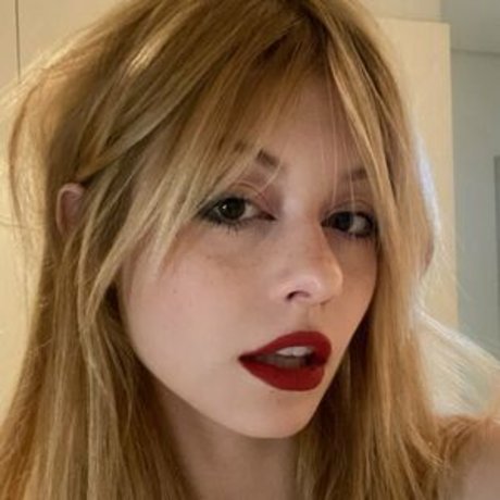 gbrllareis model sexy archive