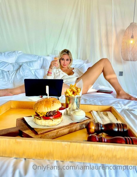 iamlaurencompton sex star galleries