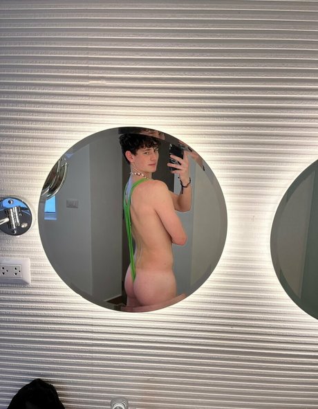 connor4woods nice pornstar pictures