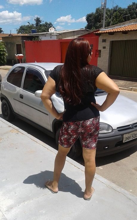 ConteUdo Escondido model nude photos