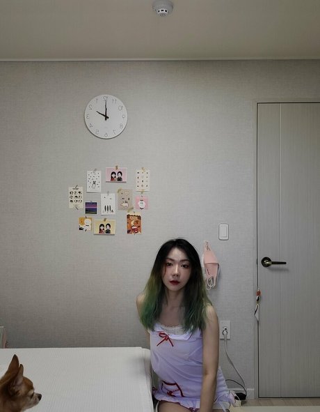 Bubbly live model hd img