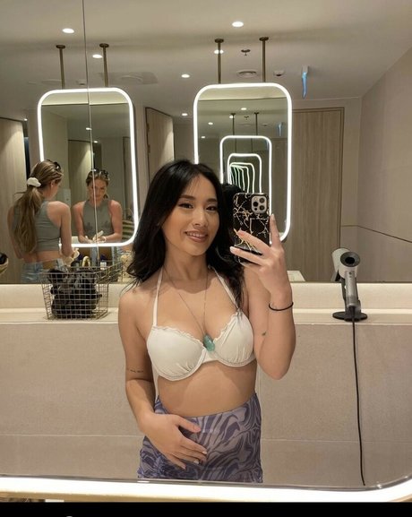 Ara Chun pornstar sex archive