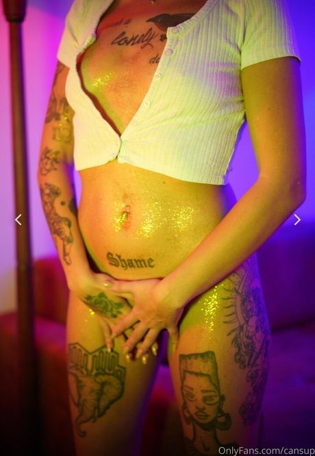 Cansup pornographic model image