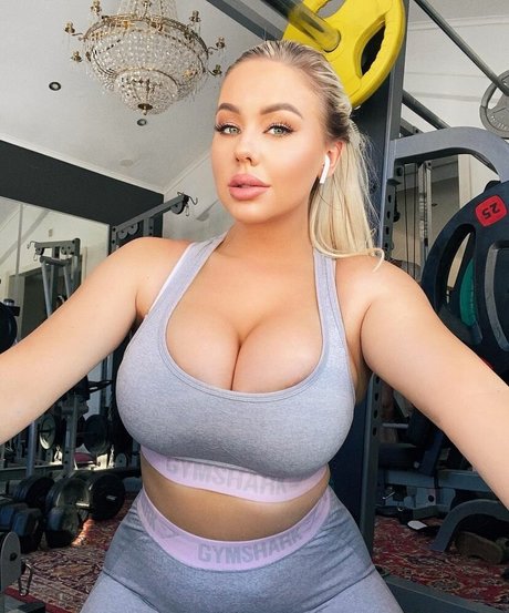 amandabreden art star img