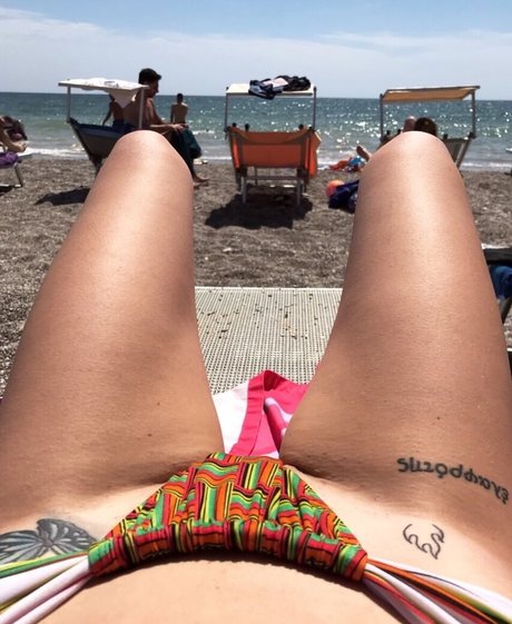 ebony summer onlyfans pornographic image