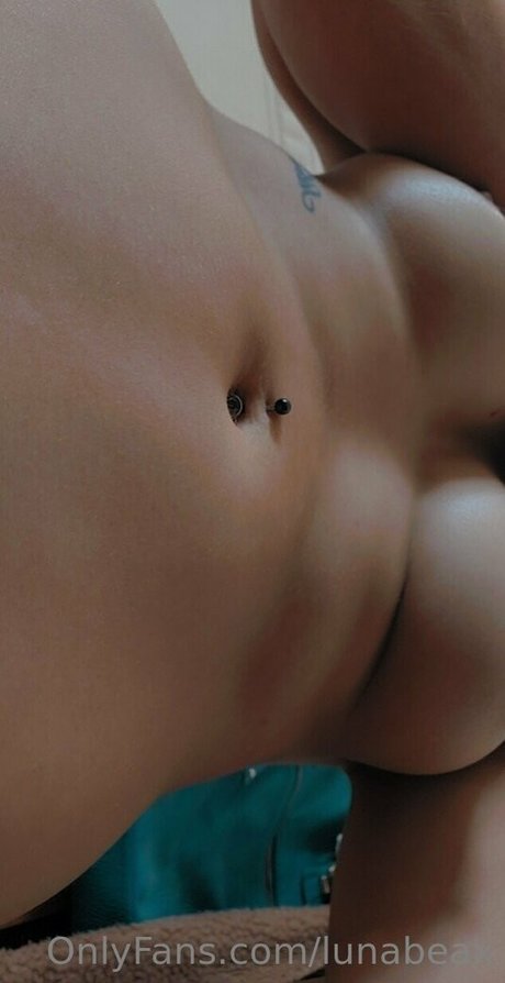 bea zee model nudes photo