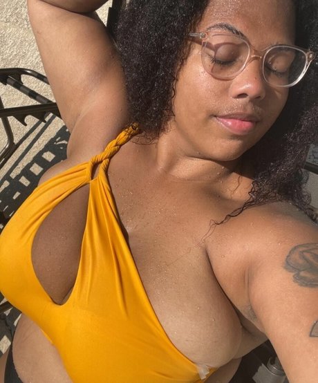 WeightOffAsh sex model images