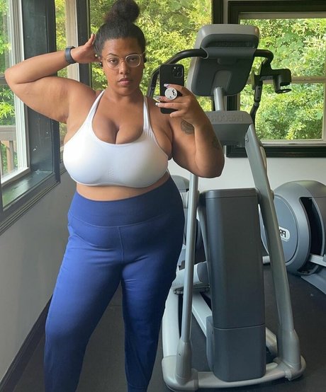 WeightOffAsh pornstar naked img