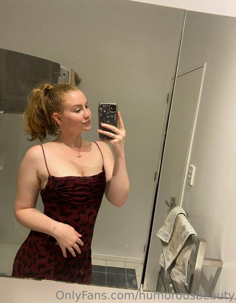 humorousbeauty nude pornstar picture