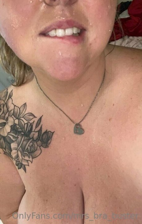 mrs bra buster naked model gallery