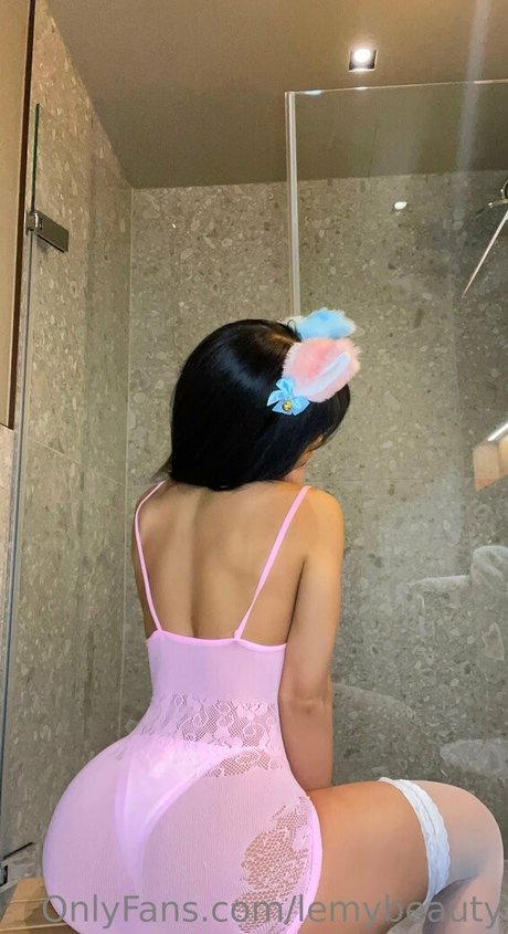 lesbian fuck onlyfans art naked archive